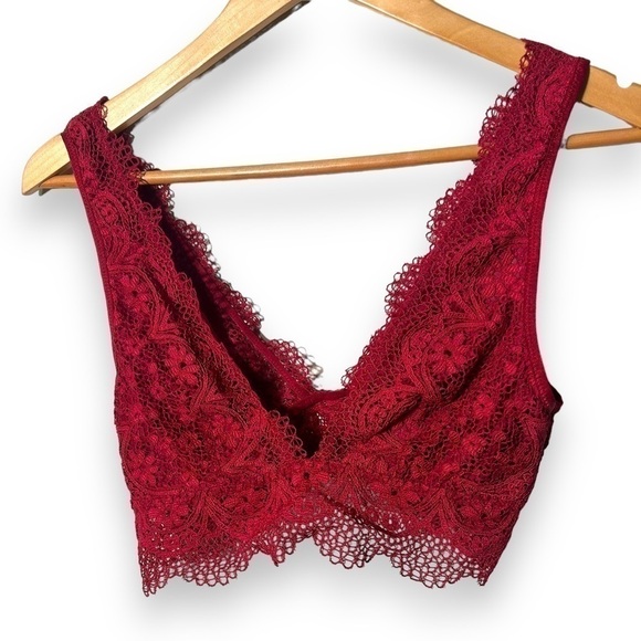 Victoria secret deep plunge red lace bralette S - Picture 1 of 4